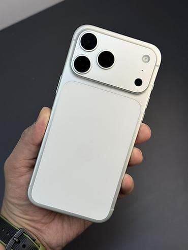 Чехлы: 17 Макс 256 ГБ кореец. Сим По корпусу есть удары Все родное не — 1