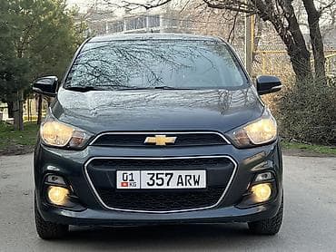 Chevrolet Spark: 2017 г., 1 л, Автомат, Бензин, Хэтчбэк