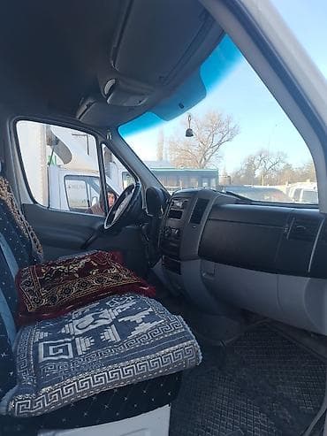 w210 e320: Mercedes-Benz Спринтер: 2011 г., Фургон — 5