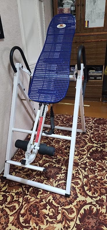 Инверсионный стол для растяжки позвоночника, разгрузки спины и снятия