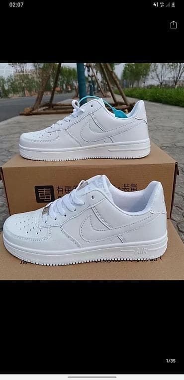 школьный рюкзаки: Мужские кроссовки, 40, Nike, Новый, цвет - Белый, Платная доставка — 2