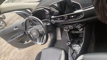 byd e1: Kia Morning: 2018 г., 1 л, Автомат, Бензин, Хэтчбэк — 5