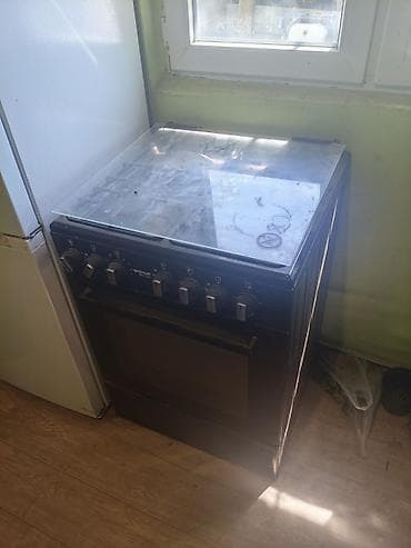 Кухонная плита (с варочной поверхностью и духовкой), свободностоящая