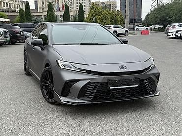такта краун: Toyota Camry: 2025 г., 2 л, Автомат, Гибрид, Седан — 1