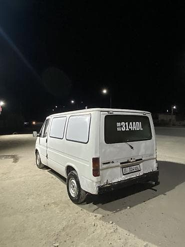 sprinter 2 7: Ford Transit: 1992 г., 2 л, Дизель, Фургон — 6