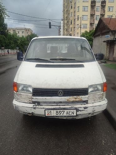 т40 кун: Volkswagen Transporter: 1993 г., Фургон — 1