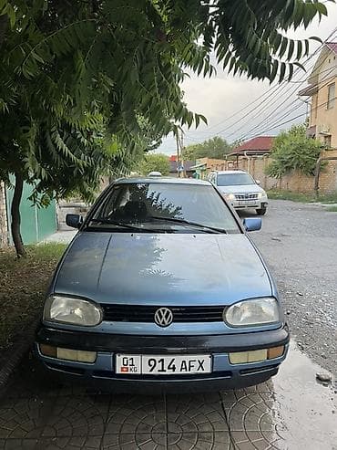 Транспорт: Volkswagen Golf: 1993 г., Механика, Бензин, Хэтчбэк — 1