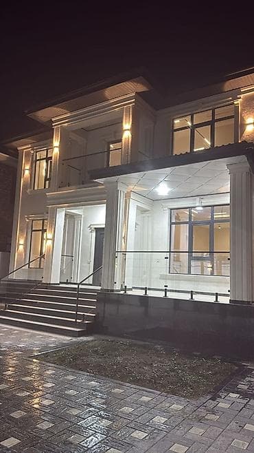 елитный дом: Современный двухэтажный дом в классическом стиле с выразительным — 2