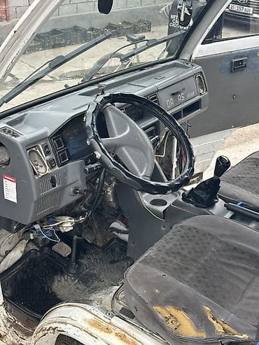 sprinter classic: Microcar : 2001 г., 0.8 л, Ручные, Бензин, Минивэн — 9