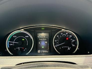 бир: Toyota Camry: 2016 г., 2.5 л, Вариатор, Гибрид, Седан — 5