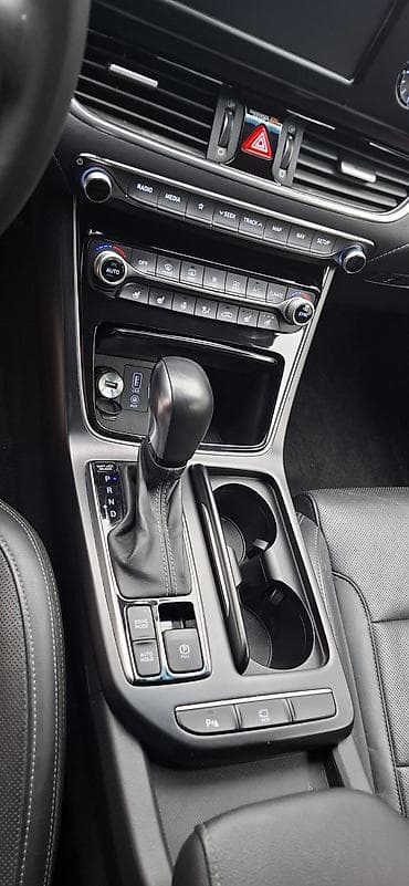 авта: Hyundai Grandeur: 2019 г., 2.4 л, Автомат, Бензин, Седан — 5