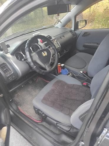 Транспорт: Honda Jazz: 2005 г., 1.5 л, Механика, Бензин, Хэтчбэк — 1