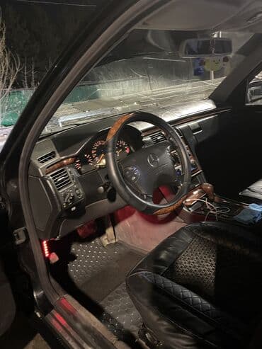 cls 219: Mercedes-Benz E-Class: 1999 г., 3.2 л, Автомат, Бензин, Седан — 6