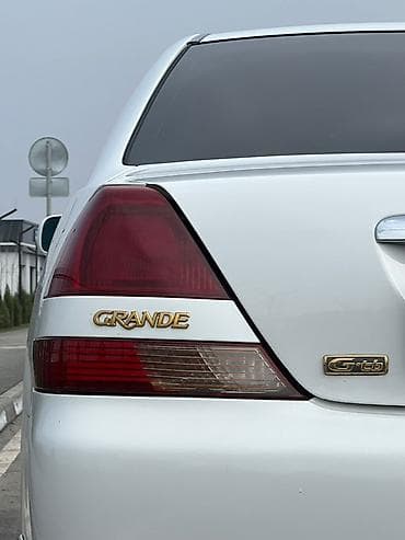 Toyota Mark II: 2001 г., Автомат, Седан