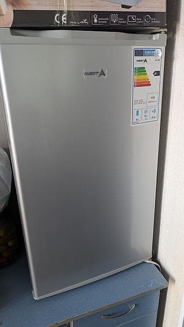 продаю морозильник б у: Продается холодильник фирмы Avest работает отлично. цена 6000 — 3