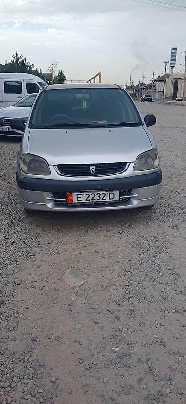авто для такси: Toyota Raum: 2000 г., Автомат, Бензин, Минивэн — 3