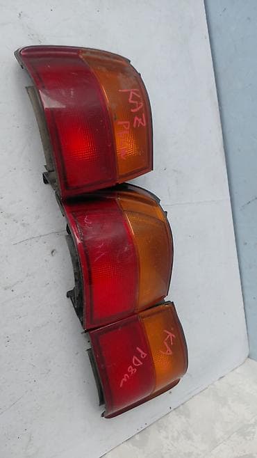 делика продам: Комплект стоп-сигналов Mitsubishi 1996 г., Б/у, Оригинал, Япония — 2