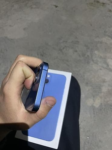 маленький блендер: IPhone 13, Б/у, 128 ГБ, Голубой, Чехол, Коробка, 100 % — 4