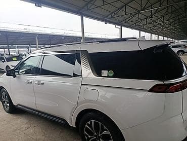 leksus rx 330: Kia Carnival: 2023 г., Вэн/Минивэн — 3