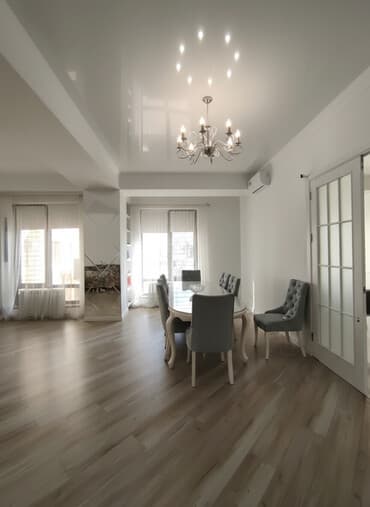 сдаю кабинет в мед центре: 4 комнаты, 202 м², Элитка, 3 этаж, Евроремонт — 1