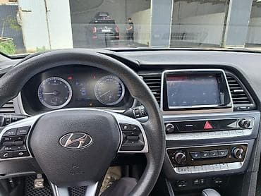 Транспорт: Hyundai Sonata: 2018 г., 2 л, Автомат, Газ, Седан — 5