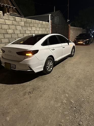 Продажа авто: Hyundai Sonata: 2019 г., Автомат, Газ, Седан — 5