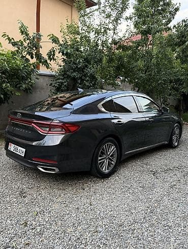 5 115: Hyundai Grandeur: 2018 г., 3 л, Автомат, Газ, Седан — 4