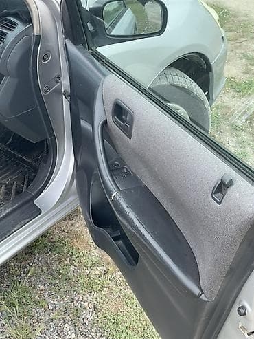 infinity g35: Honda Civic: 2002 г., 1.5 л, Автомат, Бензин, Хэтчбэк — 7