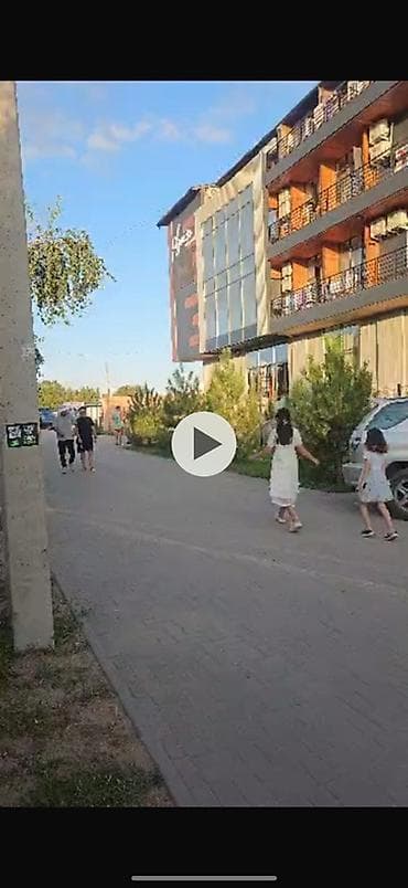 роял резорт: Сдается уютная котедж св Бостери, с кухней‑гостиной. 1 спальня. 5 — 4