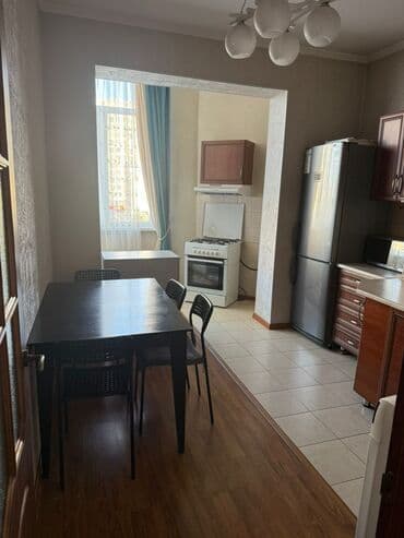 суточный квартира 2 комнатный бишкек: 2 комнаты, Собственник, Без подселения, С мебелью полностью — 7