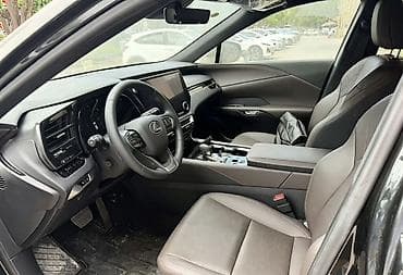 suzuki shift: Lexus RX: 2025 г., 2.5 л, Автомат, Бензин, Кроссовер — 3
