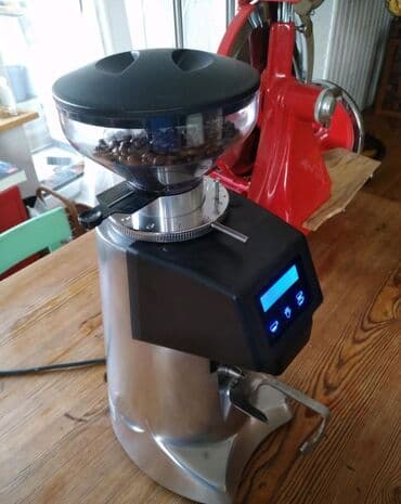 машина для кофе: Кофеварка, кофемашина — 10