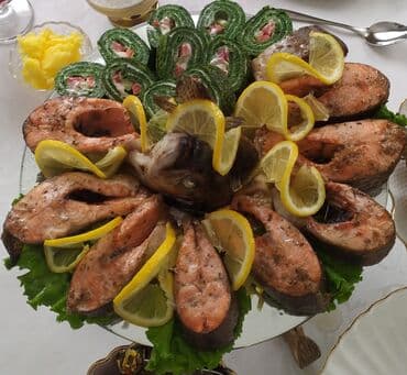 сдается сауна: Повар на выезд. Куда тосуу,шерине,куран окутуу.Жб маарекелерге.Акысы — 5