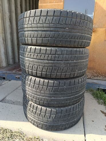 1С иштеп чыгуу: Шиналар 245 / 45 / R 18, Кыш, Колдонулган, Комплект, Жеңил унаалар, Жапония, Bridgestone — 1