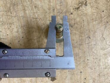 съемник для подшипников: Болт натяжителя с неизвестного японского автомобиля Болт натяжителя — 4