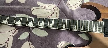 замена струн: Электрогитара Ibanez GIO GRG (серия GRG) - Тип: 6-струнная — 5