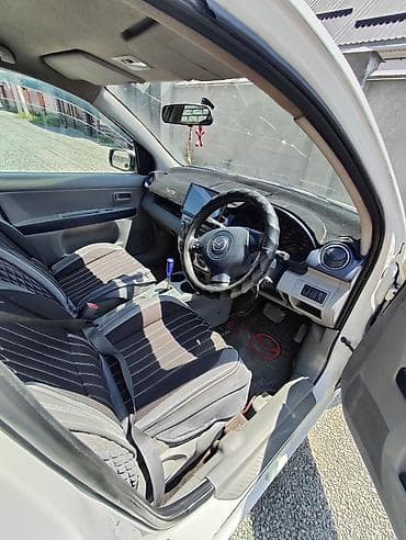 mazda 6 авто: Mazda Demio: 2003 г., 1.5 л, Автомат, Бензин, Хэтчбэк — 6