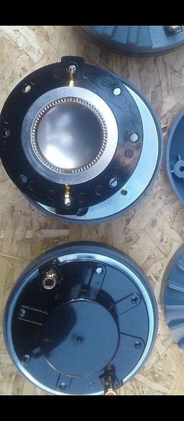 купить наушники для пк: Продаю пищалки 200W 8 oM оригинал (масло) хороший фирменный пищалки — 5