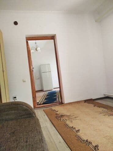 сниму квартиру в микрорайонах: 70 м², 2 комнаты, Забор, огорожен, Подвал, погреб — 7