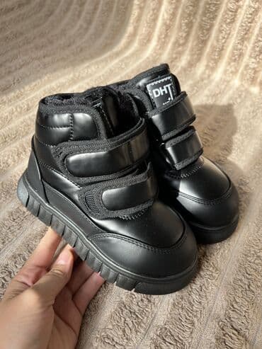 детская обувь сноубутсы: Детские утеплённые ботинки/угги Есть так же деми с начесом и без — 1