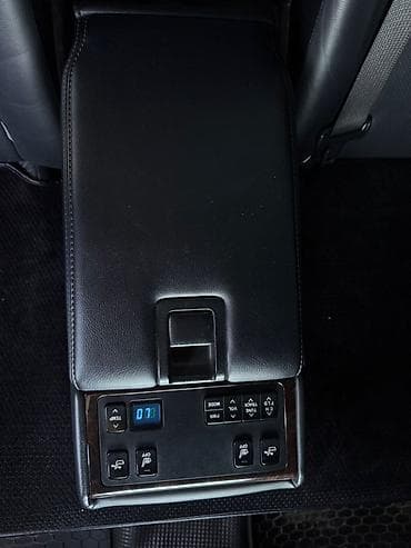 Toyota Camry: 2016 г., 2.5 л, Автомат, Бензин, Седан — 6