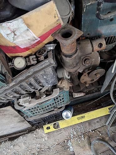 куда сдать старые вещи бишкек: Разные детали от машин запчасти из гаража приезжайте по цене — 6