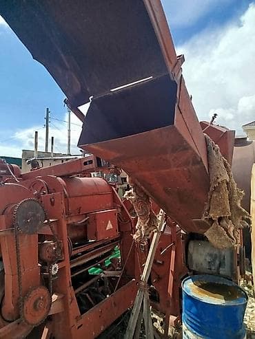 эксковатор токмок: Зерноочиститель зернометатель См-4 Отвал-рыхлитель (V-образный) для — 9