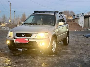 Унаа: Honda CR-V: 2000 г., 2 л, Кол менен иштөөчү, Бензин, Кроссовер — 3