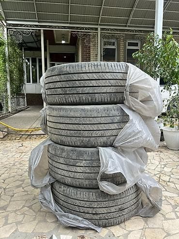 Шины: Шины 245 / 40 / R 19, Лето, Комплект, Легковые, Корея, Kumho — 1