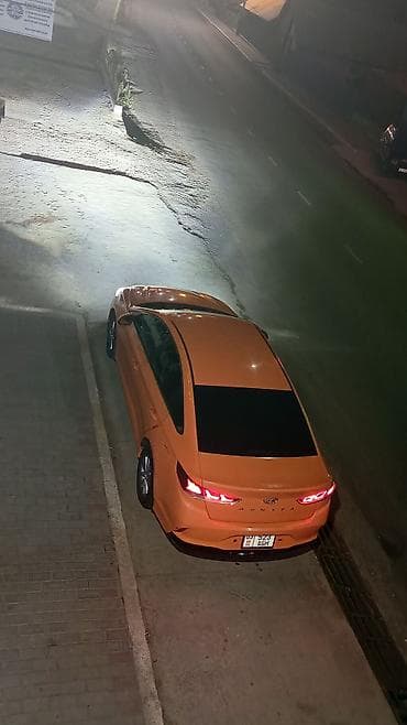 Hyundai Sonata: 2018 г., 0.2 л, Автомат, Газ, Седан