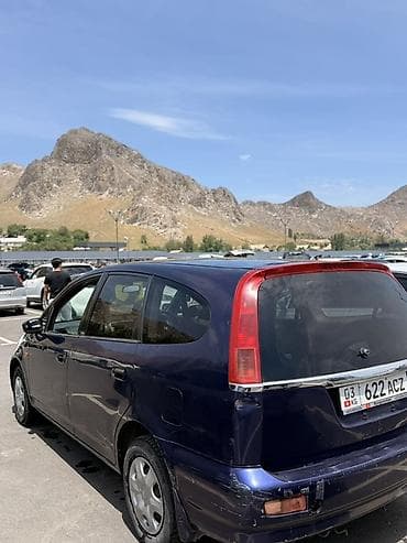 водный банан: Honda Stream: 2002 г., Автомат, Бензин, Минивэн — 1