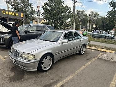 коврик мерседес: Mercedes-Benz С -класс W202 (седан), интерьер - Просторный салон с — 10