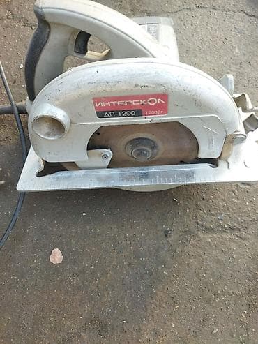 Окна и комплектующие: Циркулярка (пчёлка) по дереву. 2500с — 1