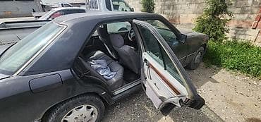 подушка 124: Mercedes-Benz 190: 1990 г., 2 л, Автомат, Дизель, Седан — 4